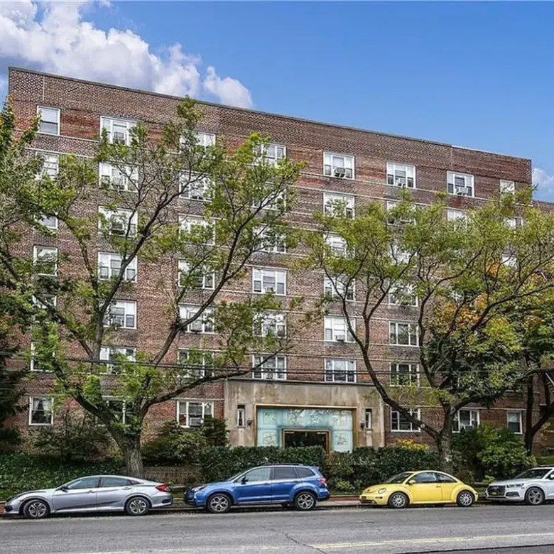 5601 Riverdale Avenue #5T