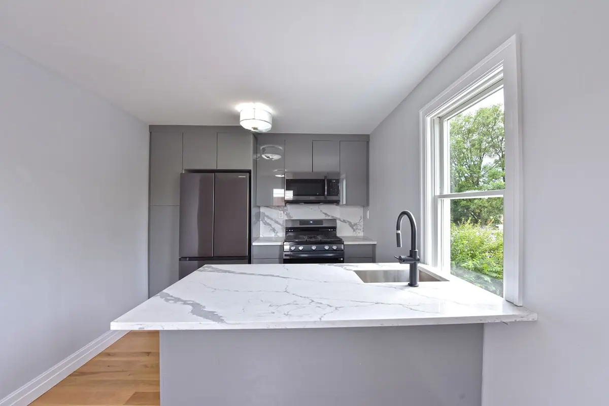 1017 E 92nd Street