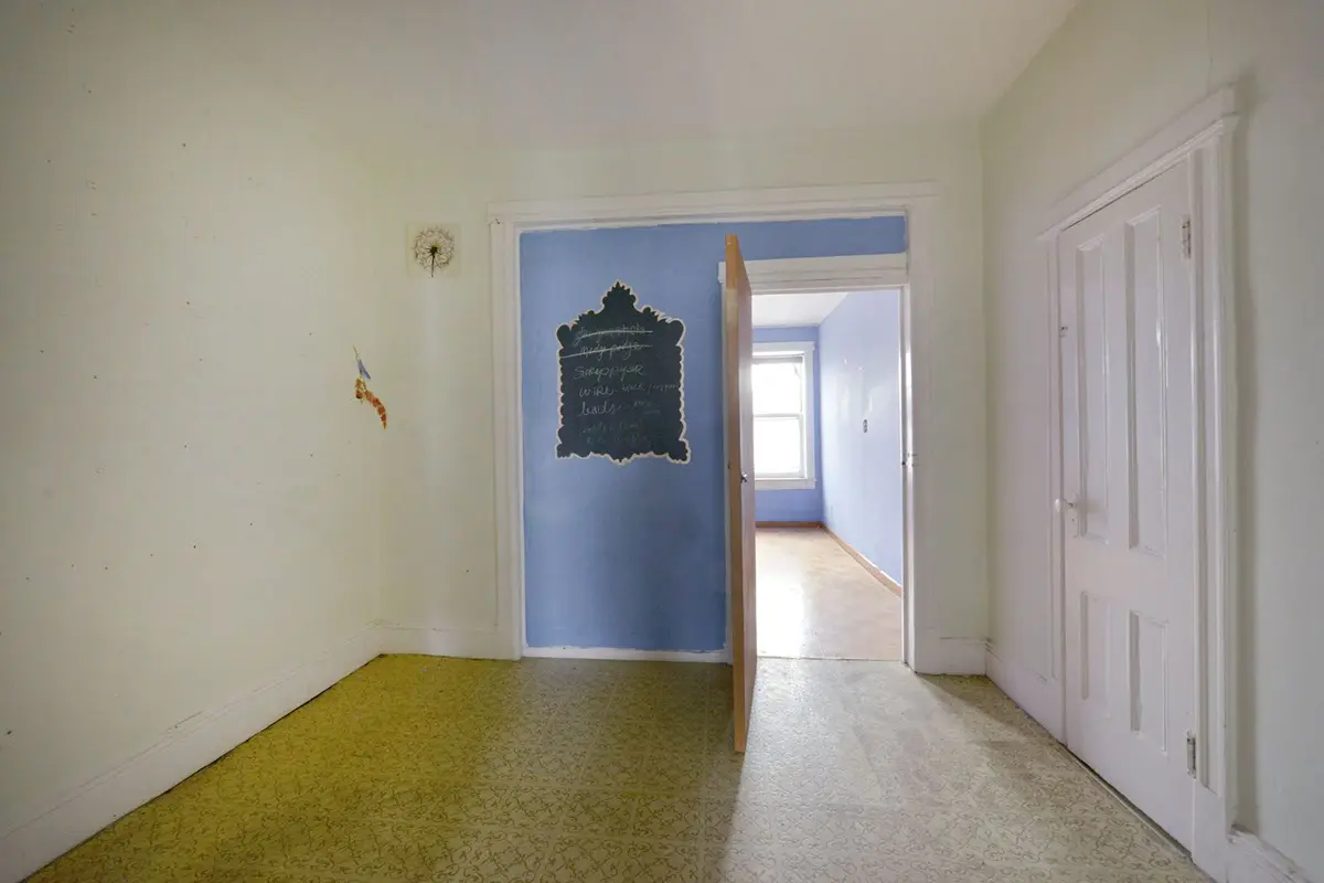 637 48th Street